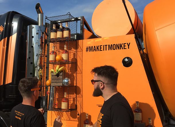 Inchmere Event Design LTD, make-it monkey shoulder 2